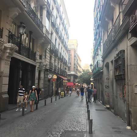 El Botones - Puerta Del Sol Appartamento Madrid Esterno foto