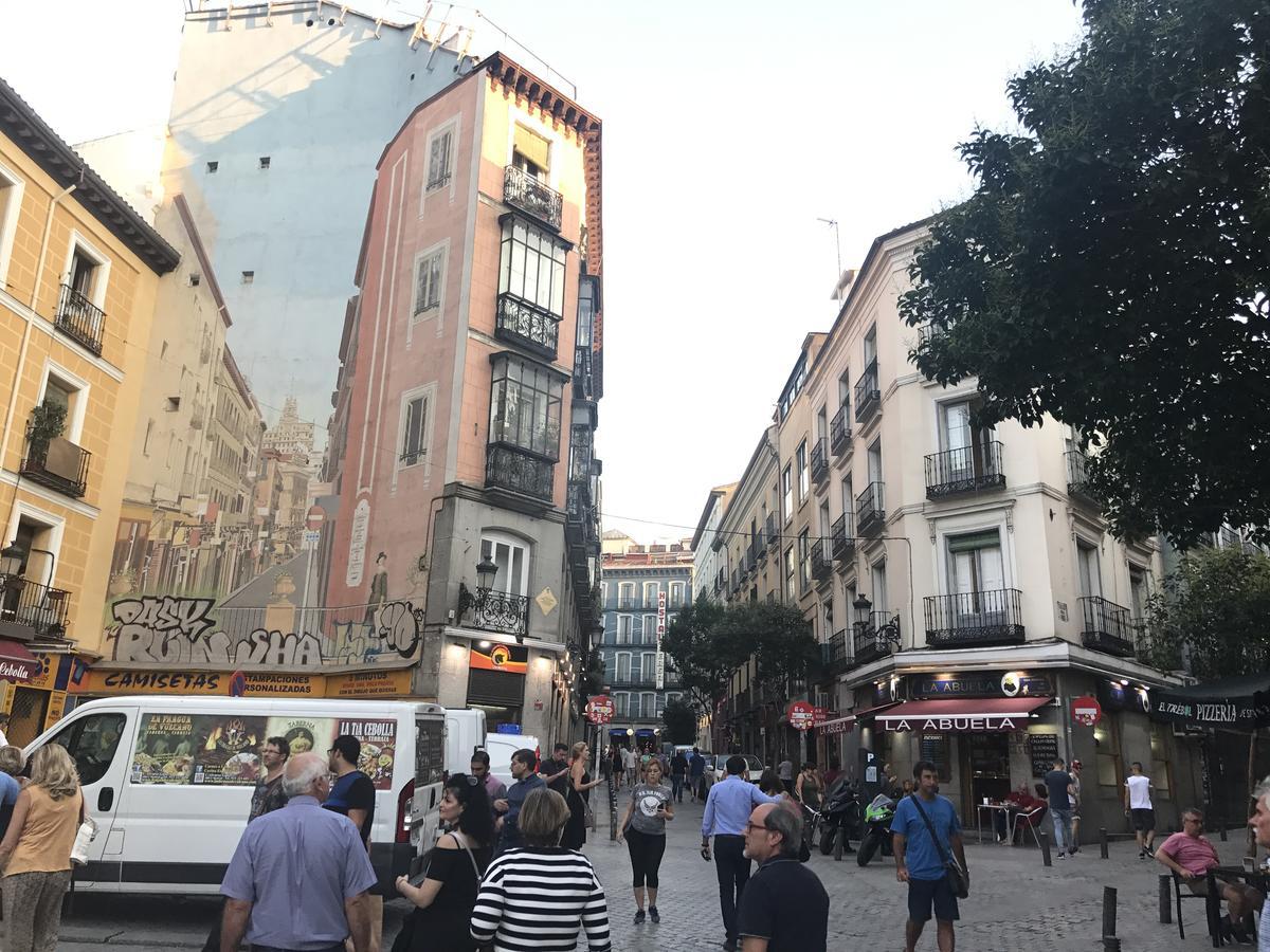 El Botones - Puerta Del Sol Appartamento Madrid Esterno foto